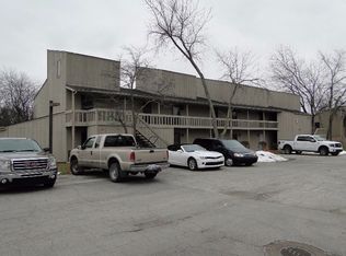 2424 Tennis Ct APT B11, Bay City, MI 48706
