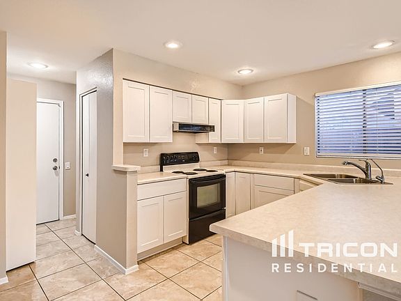 5th image of 5072 W Boston Way