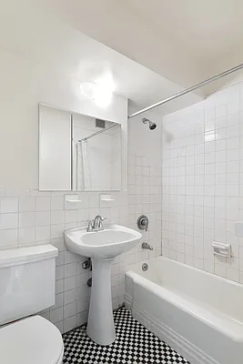 Sold by M&M Homes Inc. | media 7