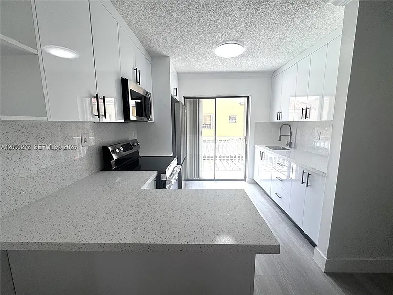 2740 W 62nd St #205 — Photo 2
