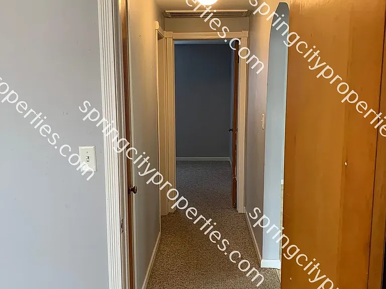 119 W Pine St — Photo 9