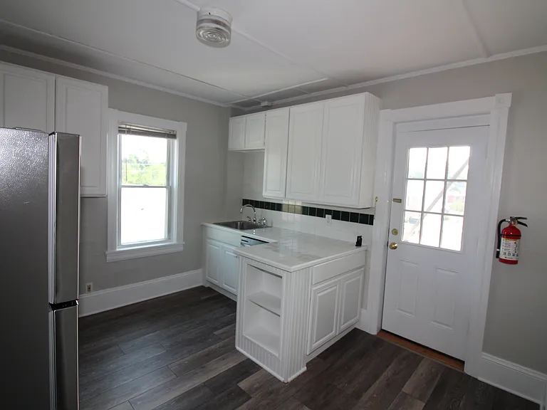 16 Main St #2N — Photo 34