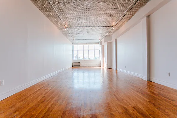 Rented by MySpaceNYC | media 14