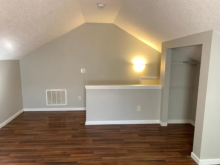 2317 Lonan Ct — Photo 15