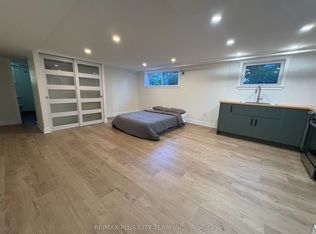3835 Bathurst St #10, Toronto, ON M3H 3N1