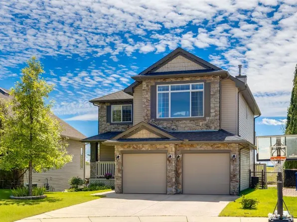 515 Crystal Green Mews, Okotoks, AB T1S 2K6