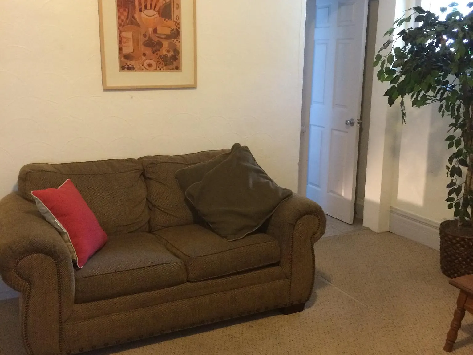 1 bed, 1306 sqft, $575 — Photo 2