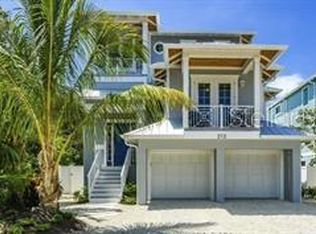 212 Spring Ave, Anna Maria, FL 34216