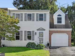 35 Park Ridge Dr, Elizabethtown, PA 17022