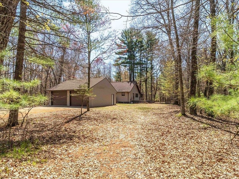 1st image of 1809 S Badger Ln