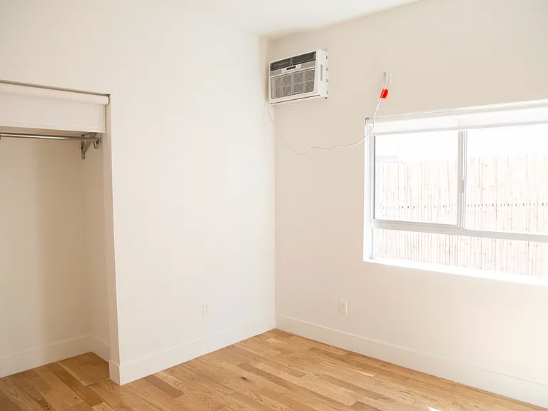 4506 Willow Brook Ave #4506 — Photo 9