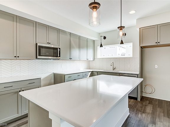 3rd image of 5861 Father Caruso Dr #S/l-3