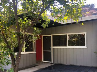 9753 Pinewood Ave, Tujunga, CA 91042