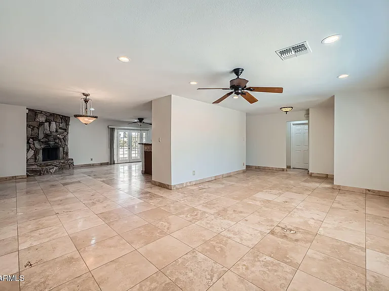 6220 E Gold Dust Ave — Photo 6