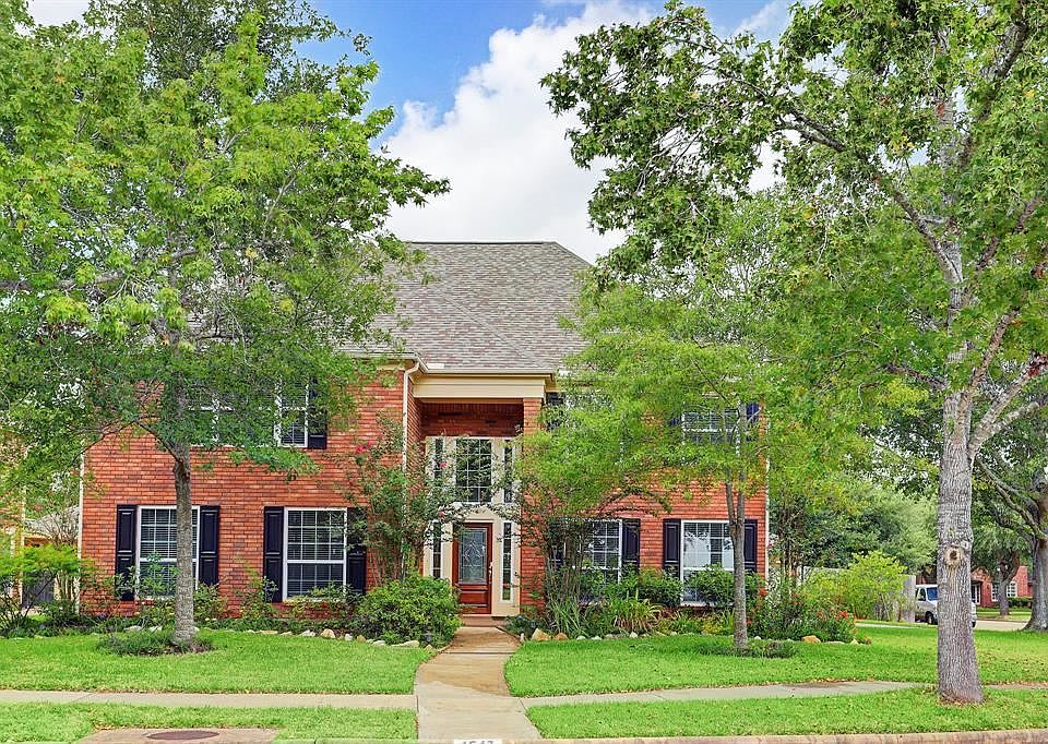 1st image of 4547 Bermuda Dr
