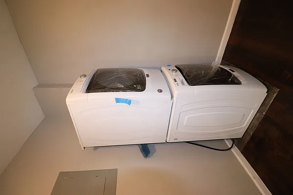 Rented by Bruma Realty LLC | media 15