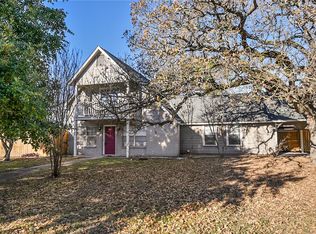 3214 Heatherwood Dr, Bryan, TX 77801