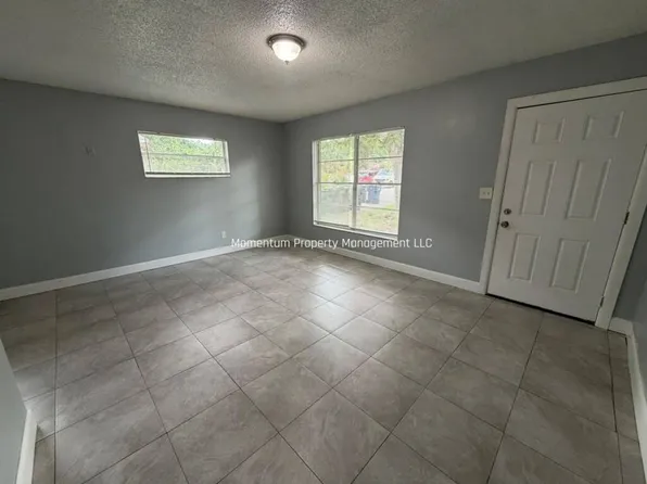 9406 N Mulberry St #2, Tampa, FL 33612