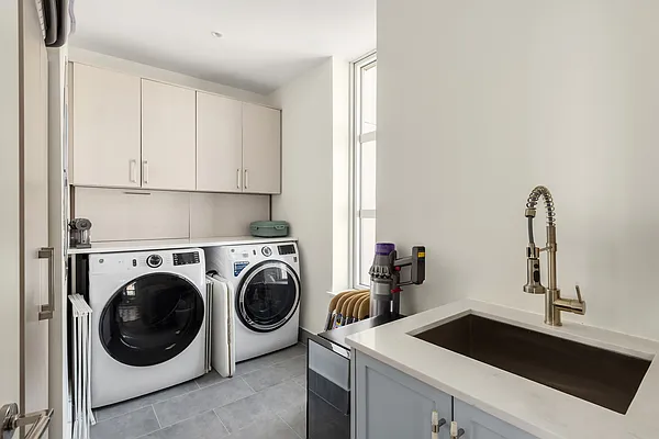 Sold by Douglas Elliman | media 36