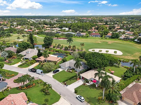 391 Torrey Pines Point, Naples, FL 34113