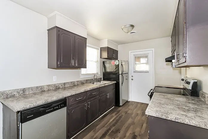 2807 Glenn Hills Dr — Photo 5