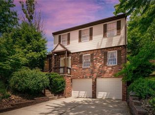 452 D St, Pittsburgh, PA