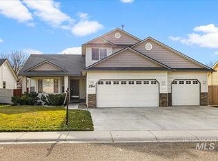 2514 Autumncrest St, Caldwell, ID 83607