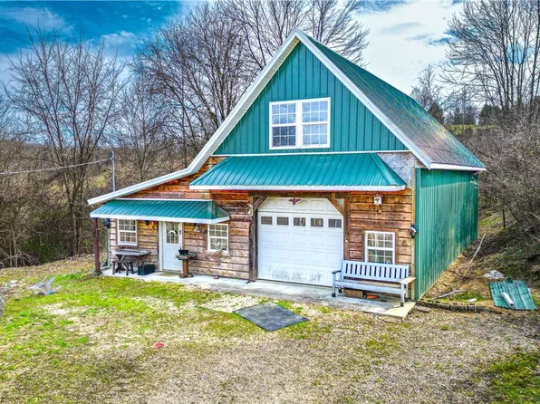 9520 McGlade School Rd, Dresden, OH 43821