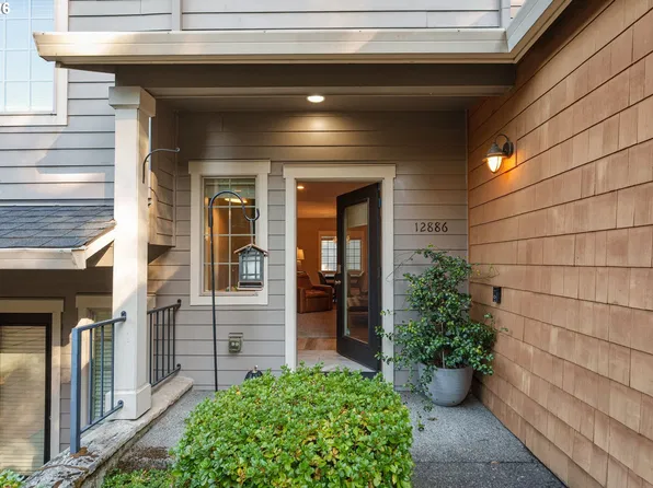 12886 Boones Ferry Rd, Lake Oswego, OR 97035