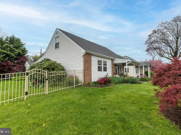 1001 Lorraine St, Philadelphia, PA 19116