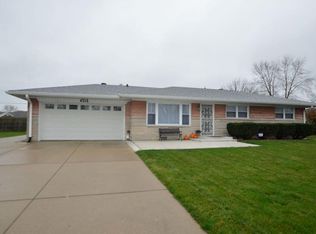 4315 Knoll Top Dr, Indianapolis, IN