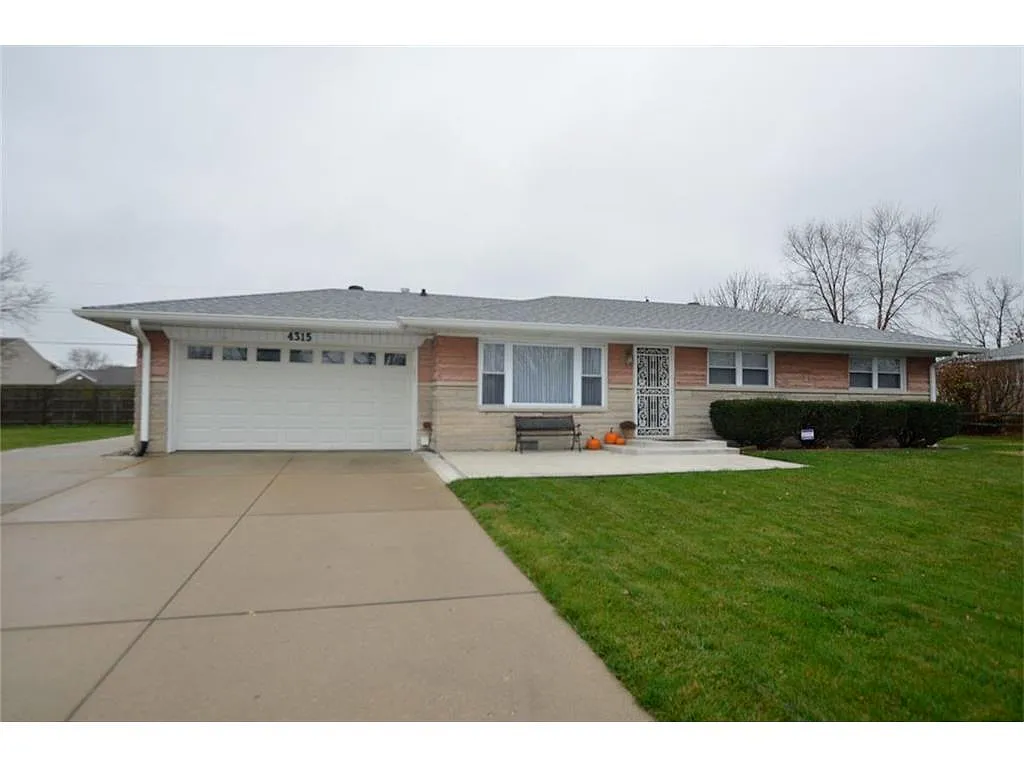 4315 Knoll Top Dr photo 1