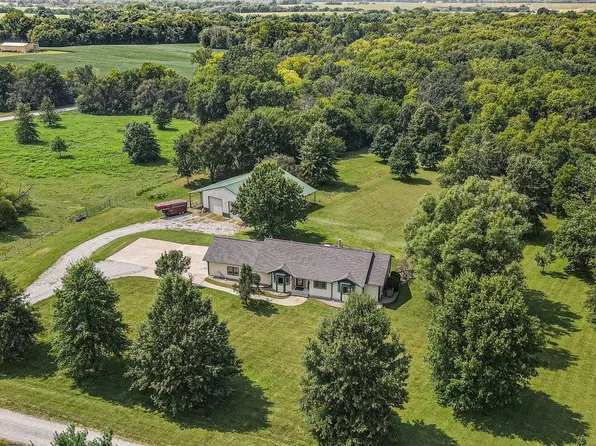 6226 SW Cook Cir, Plattsburg, MO 64477