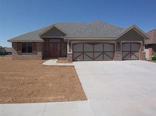 1716 E Chickamauga Dr, Republic, MO 65738