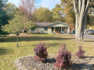 15710 Inkster Rd, Romulus, MI 48174