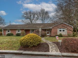 1660 Rita Ln, Lebanon, PA 17042