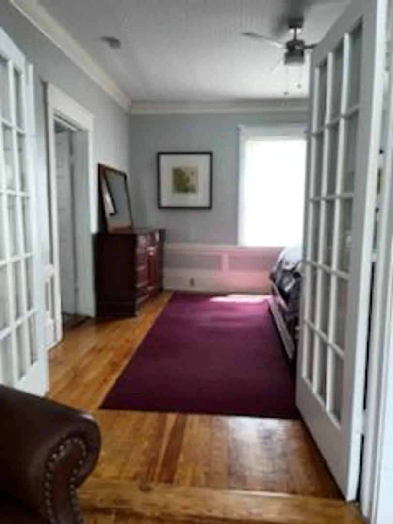One Bedroom Furnished Apartment in Downtown New Bern — Photo 4