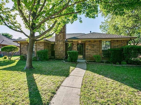 3rd image of 425 Sonora Dr