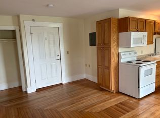 2 North Rd #1, Deerfield, NH 03037