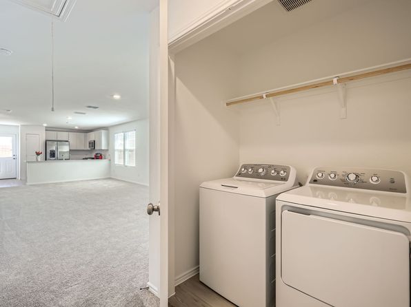 206 Sambre St, Kyle, TX