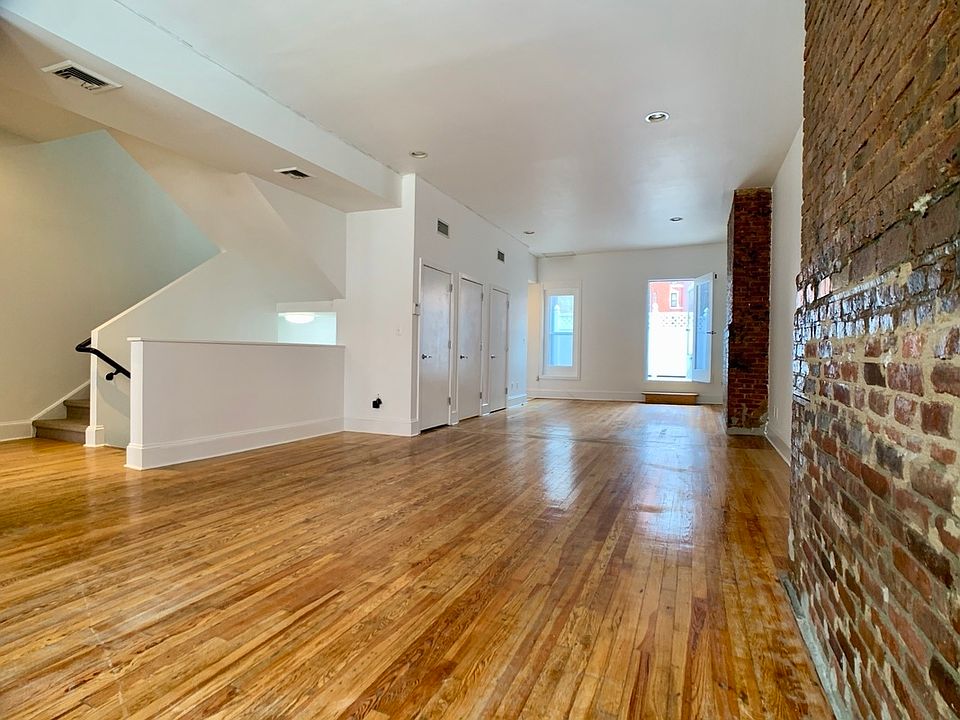 1st image of 149 Mulberry St Floor 1