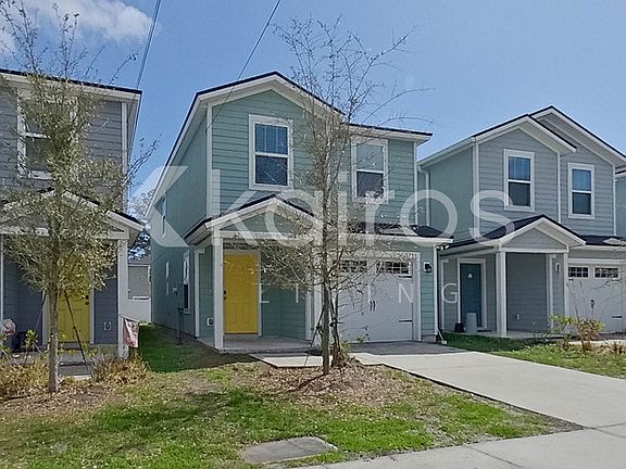 2nd image of 1311 Mull St