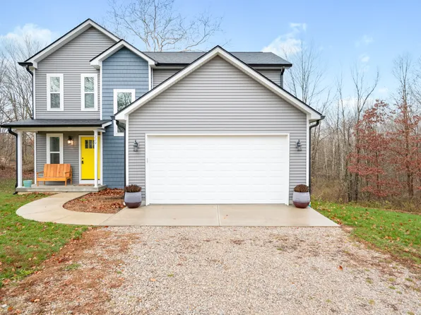 220 Parkview Rd, Nashville, IN 47448
