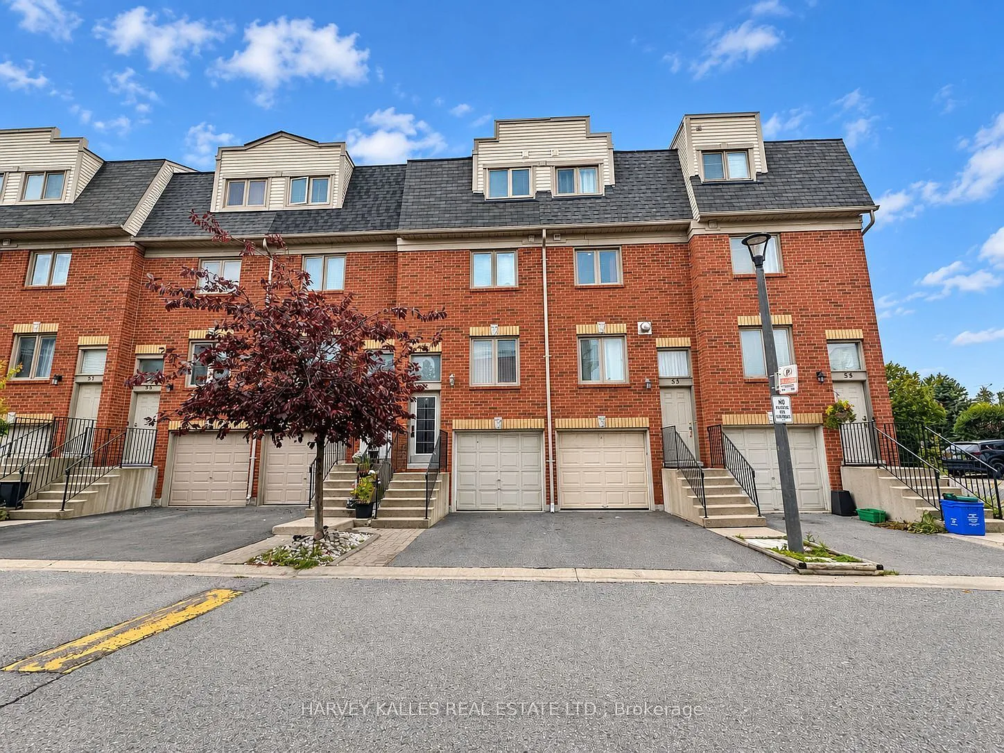 5 bed, $2,950 — Photo 1