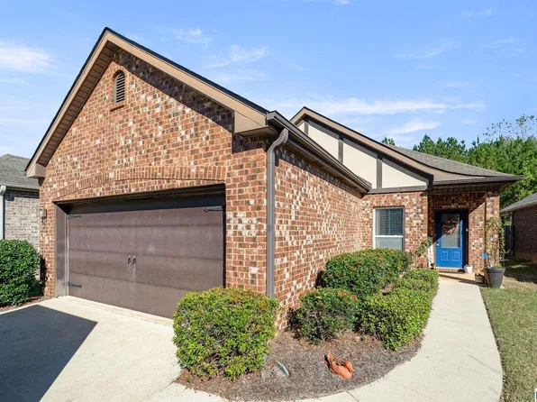 6562 Southern Trace Dr, Leeds, AL 35094