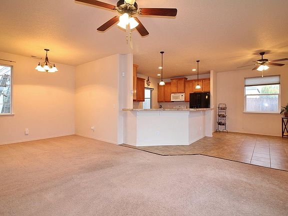 3rd image of 4312 Monterey Dr