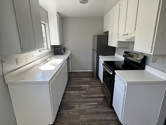 5th image of 1869 Lacassie Ave #4