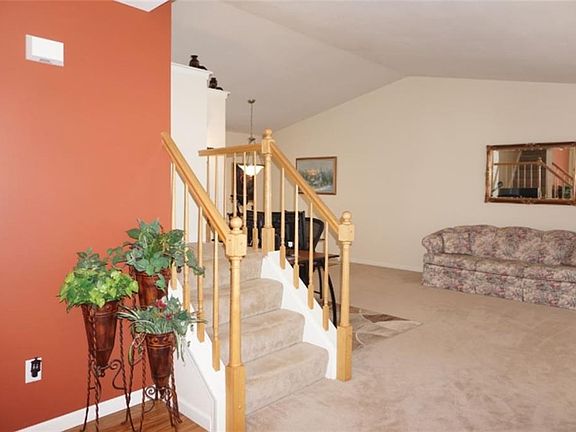 3rd image of 8414 Sutcliffe Dr