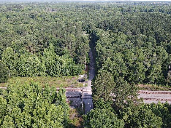 2nd image of Brewer Rd