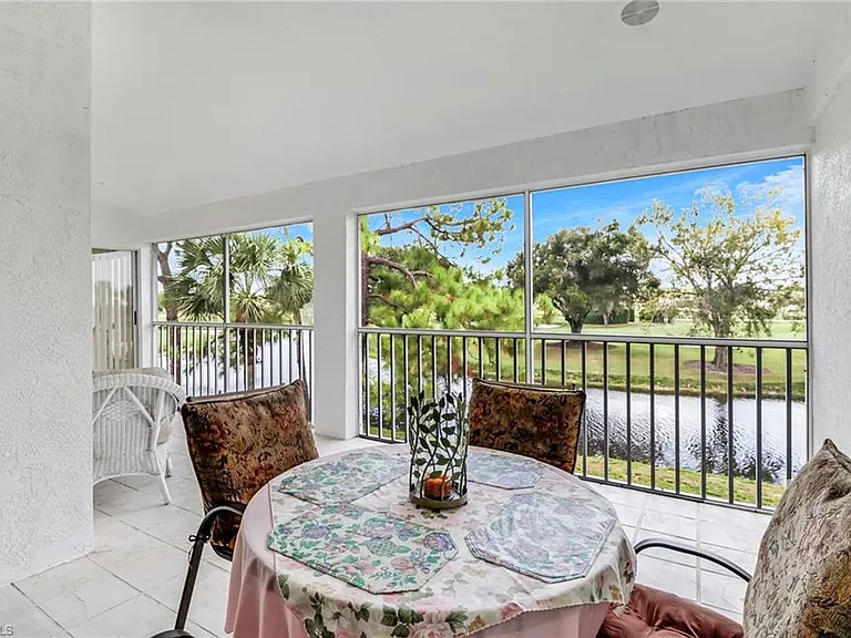 13131 Castle Harbour Dr #M3 — Photo 21